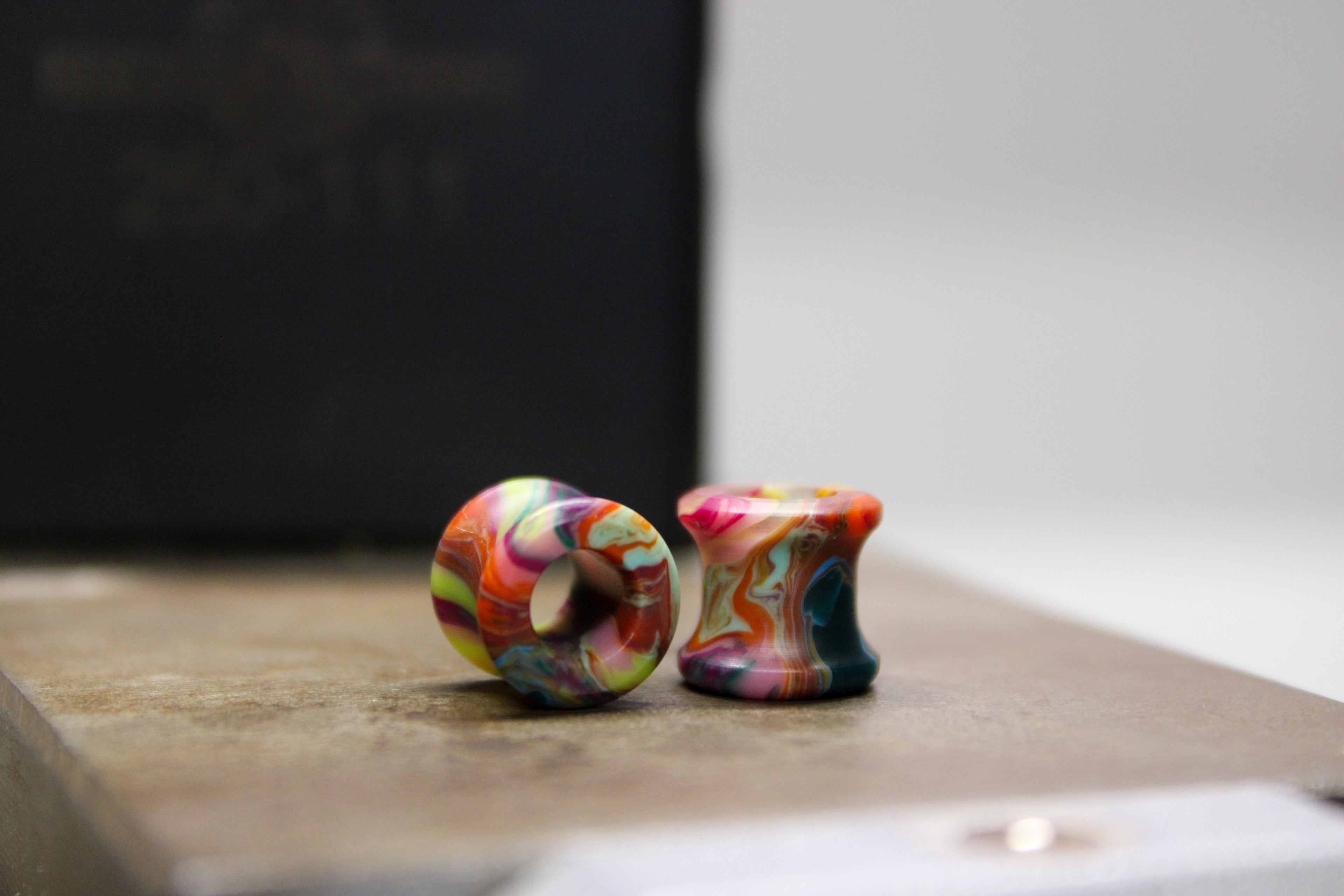 Karoshi Resin Tunnels