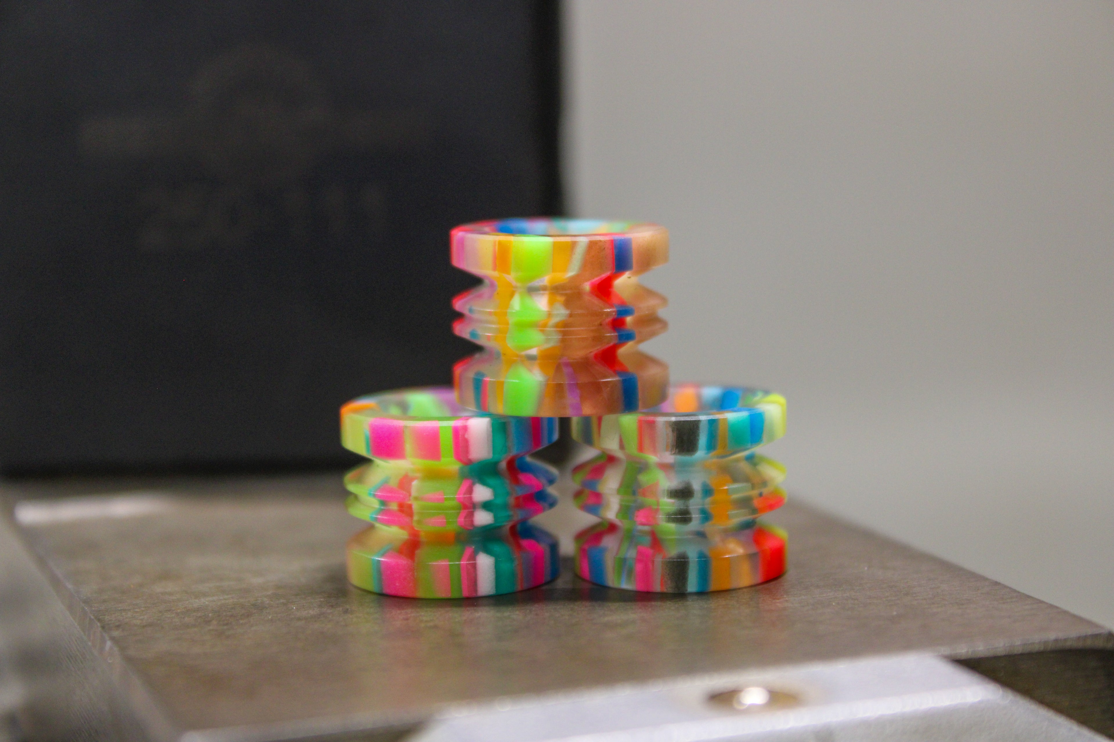Glowstick Skurfetti Thick Mini Bead