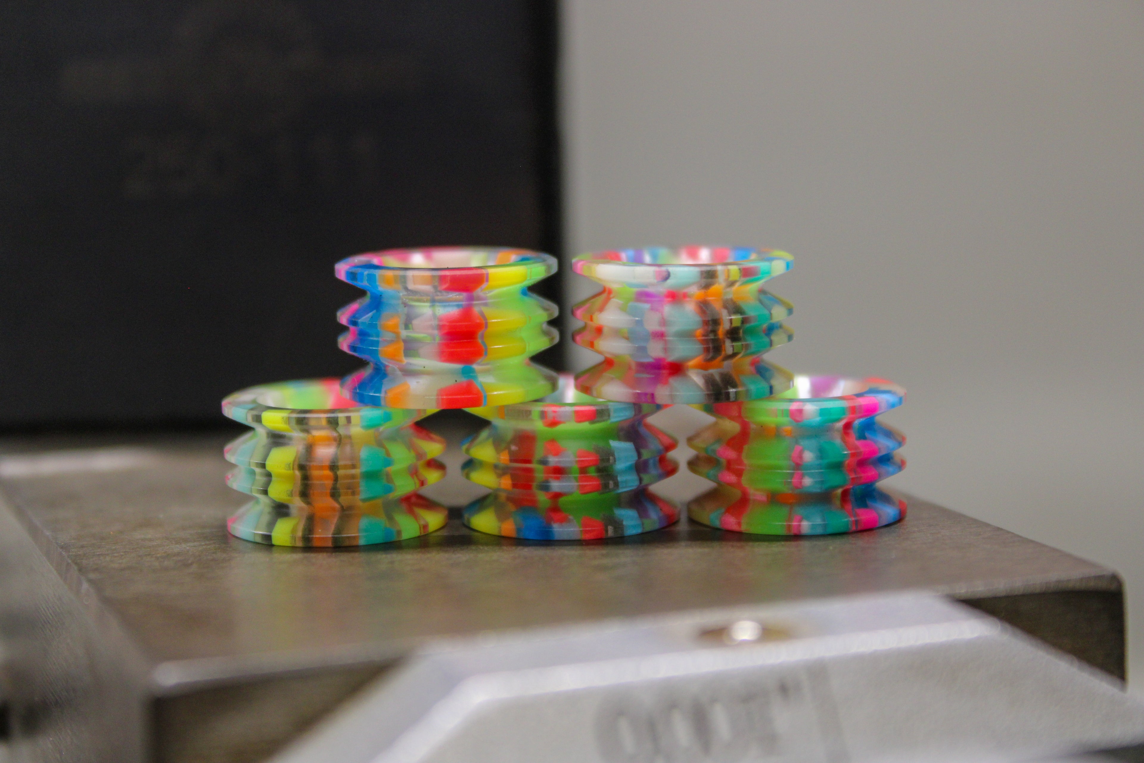 Glowstick Skurfetti Mini Bead