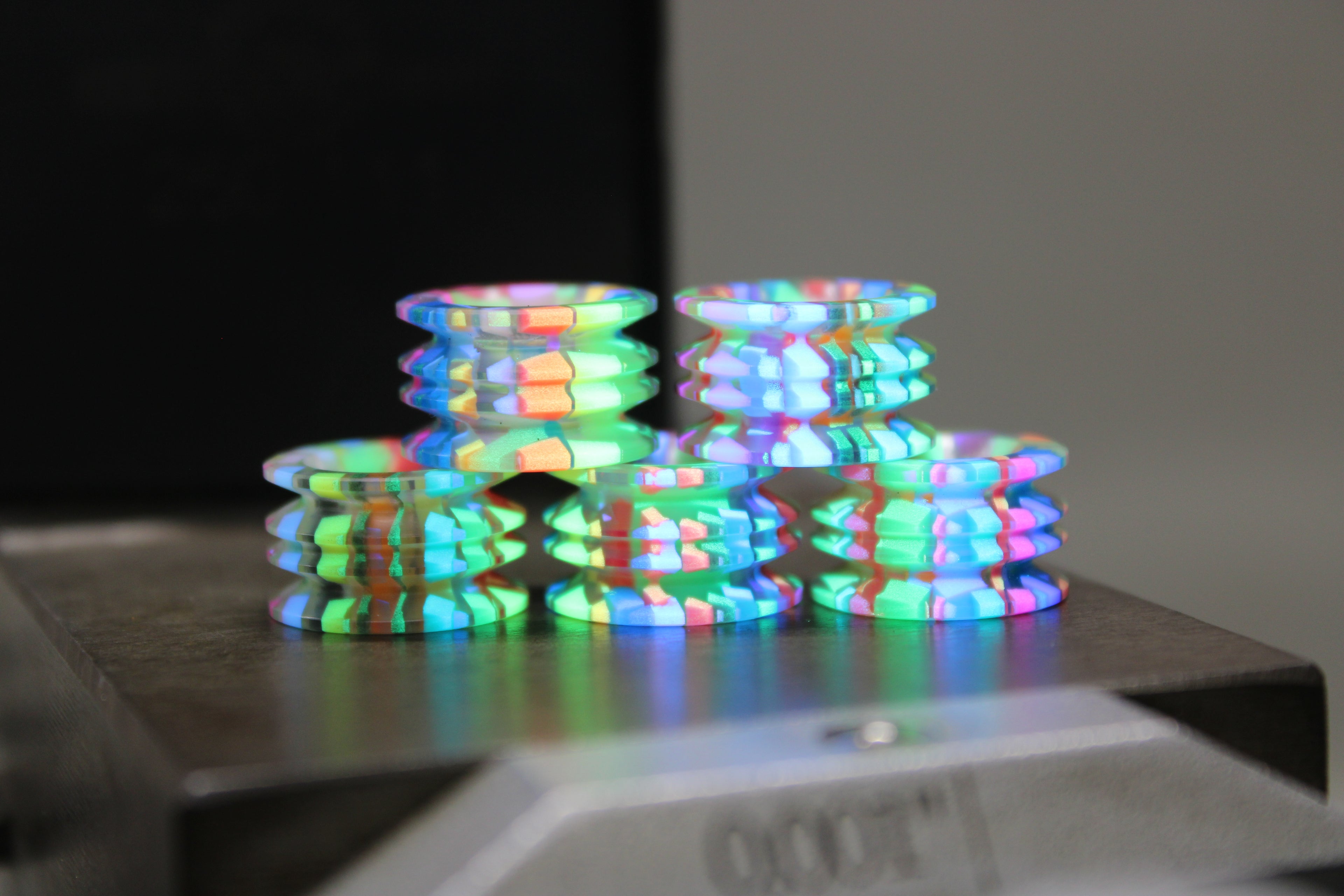 Glowstick Skurfetti Mini Bead